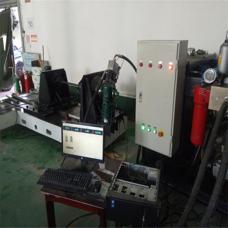 傳動軸 轉向柱 漲緊輪 皮帶輪等汽車部件扭轉疲勞試驗機4.jpg